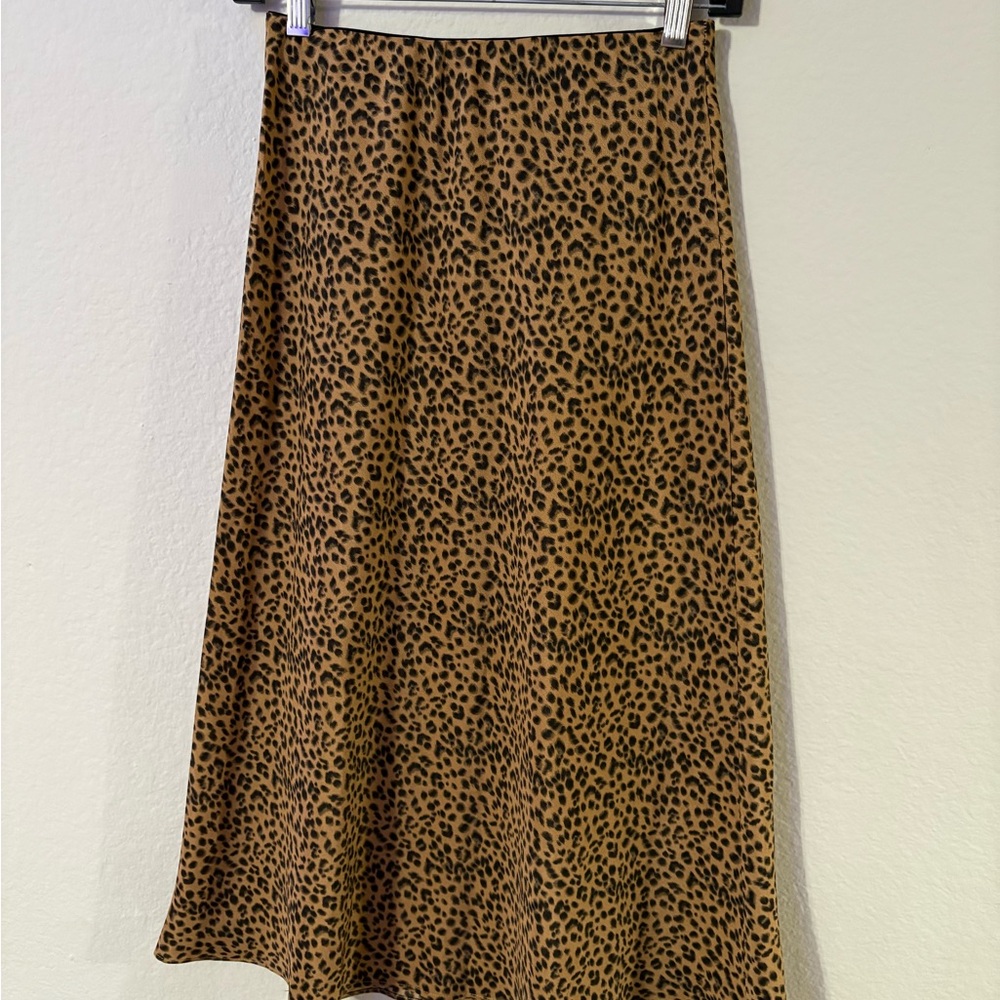 Leopard Print Midi Skirt